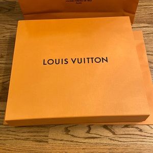 Louis Vuitton box: dust bag as a bonus !!